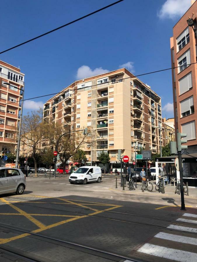 Luminoso Piso + Balcon En Valencia Apartman Kültér fotó