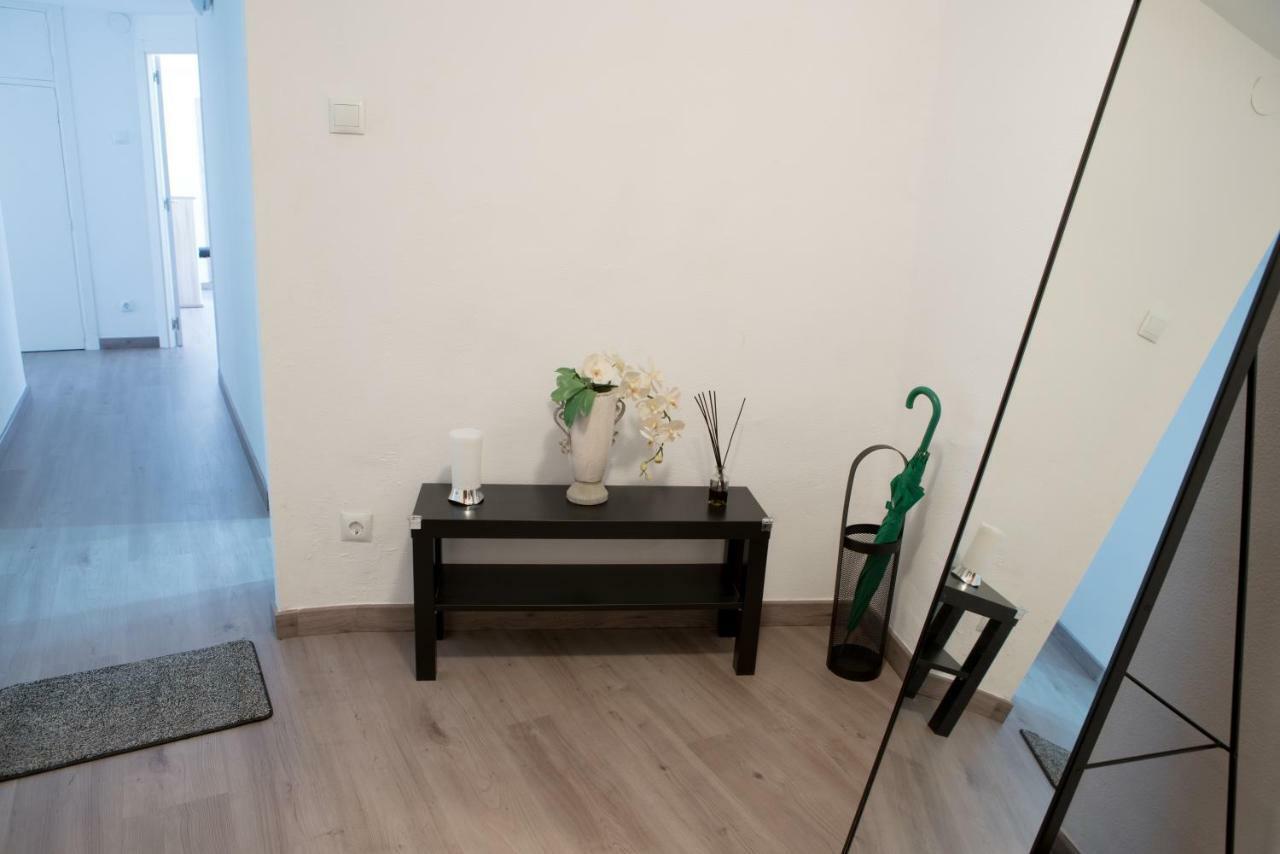 Luminoso Piso + Balcon En Valencia Apartman Kültér fotó